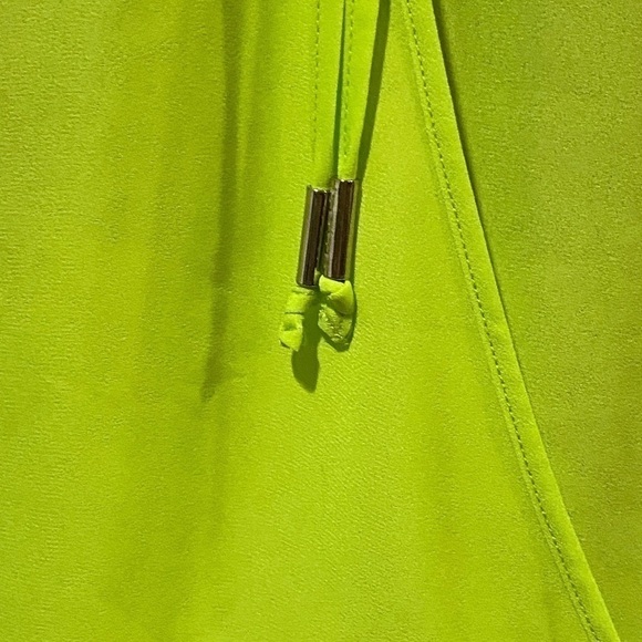 Bebe Dress Tank /Gold Chain Detail Size M **Tank Only* - Picture 6 of 8